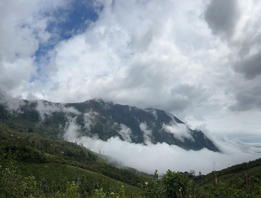 Mountains photo by Michelle Cabrera, therapist at Gemstone Wellness in Chicago